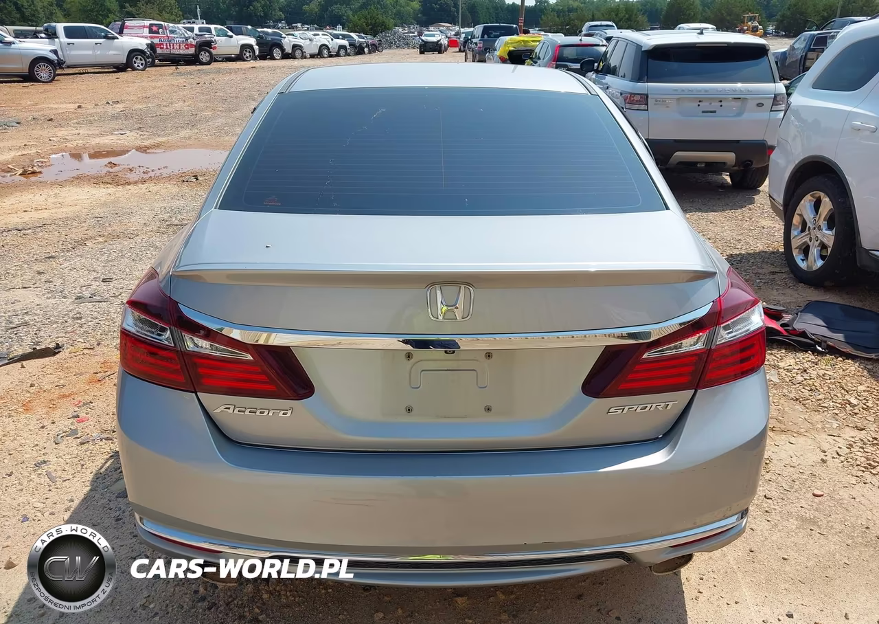 2017 Honda Accord Sport VIN:1HGCR2F52HA082662 - 16
