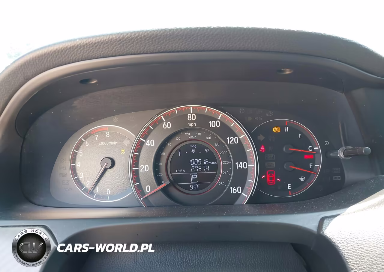 2017 Honda Accord Sport VIN:1HGCR2F52HA082662 - 7