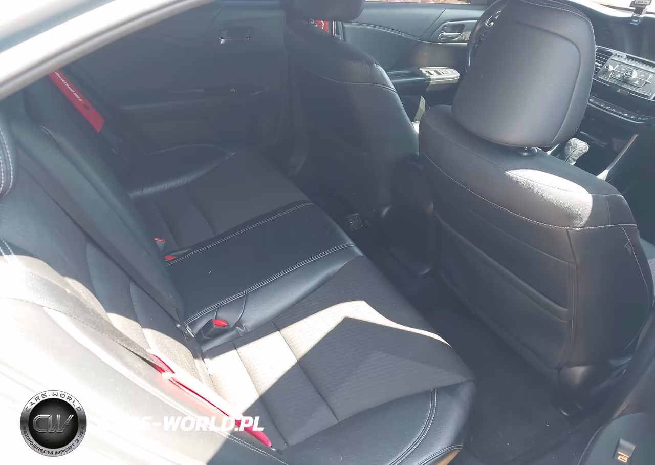 2017 Honda Accord Sport VIN:1HGCR2F52HA082662 - 8