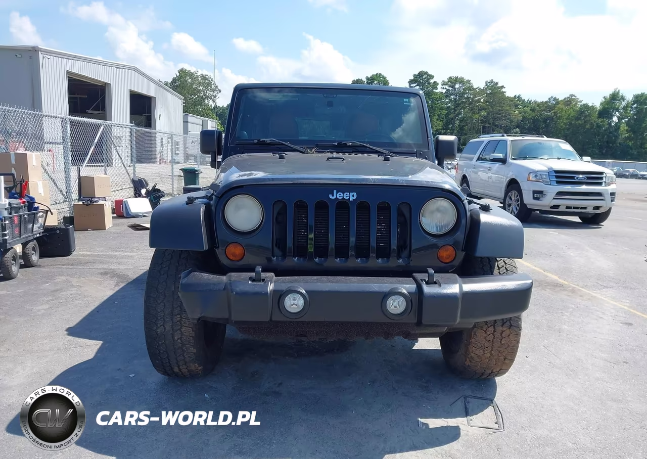 2012 Jeep Wrangler Unlimited Sport VIN:1C4BJWDG5CL166436 - 12