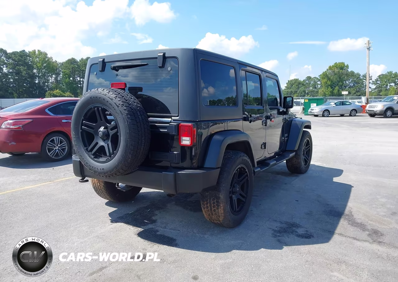 2012 Jeep Wrangler Unlimited Sport VIN:1C4BJWDG5CL166436 - 4