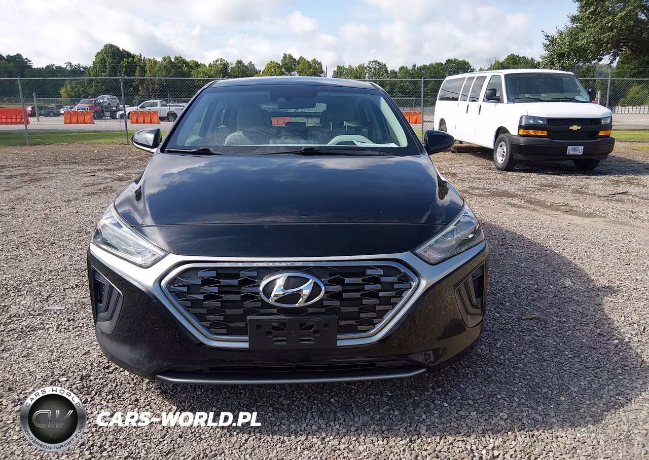 2020 Hyundai Ioniq Hybrid Blue VIN:KMHC65LC8LU218761 - 17