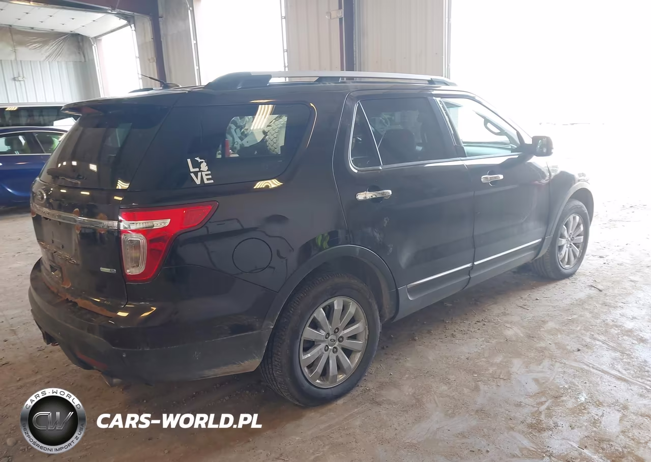 2013 Ford Explorer Xlt VIN:1FM5K8D83DGB33116 - 4