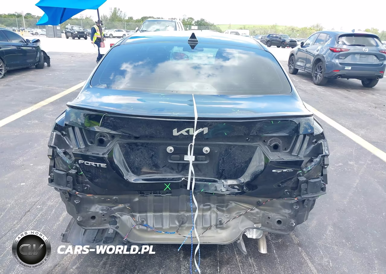 2023 Kia Forte Gt-Line VIN:3KPF54AD0PE664790 - 6
