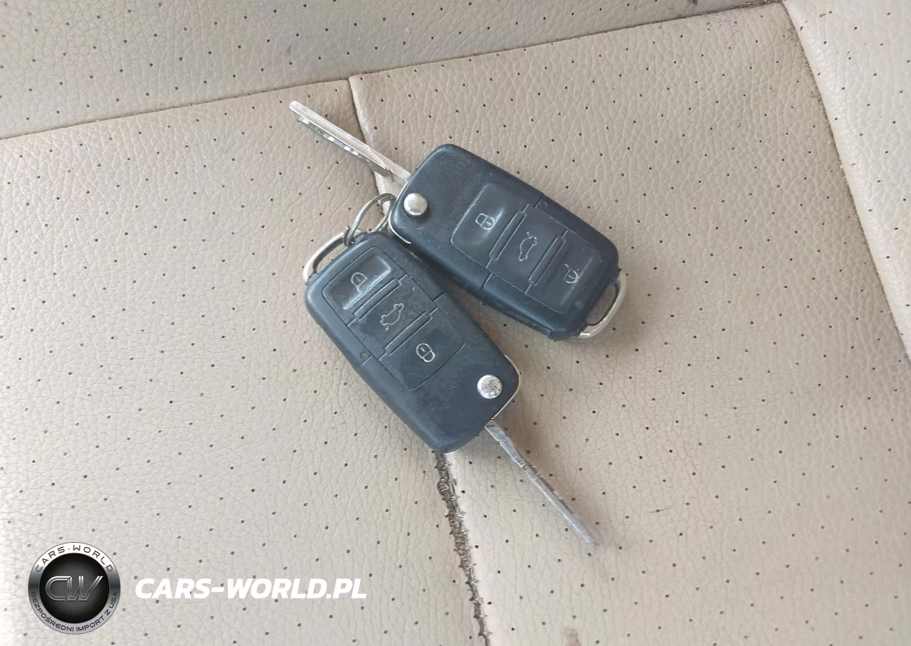 2009 Volkswagen Jetta Tdi VIN:3VWRL71KX9M070751 - 11