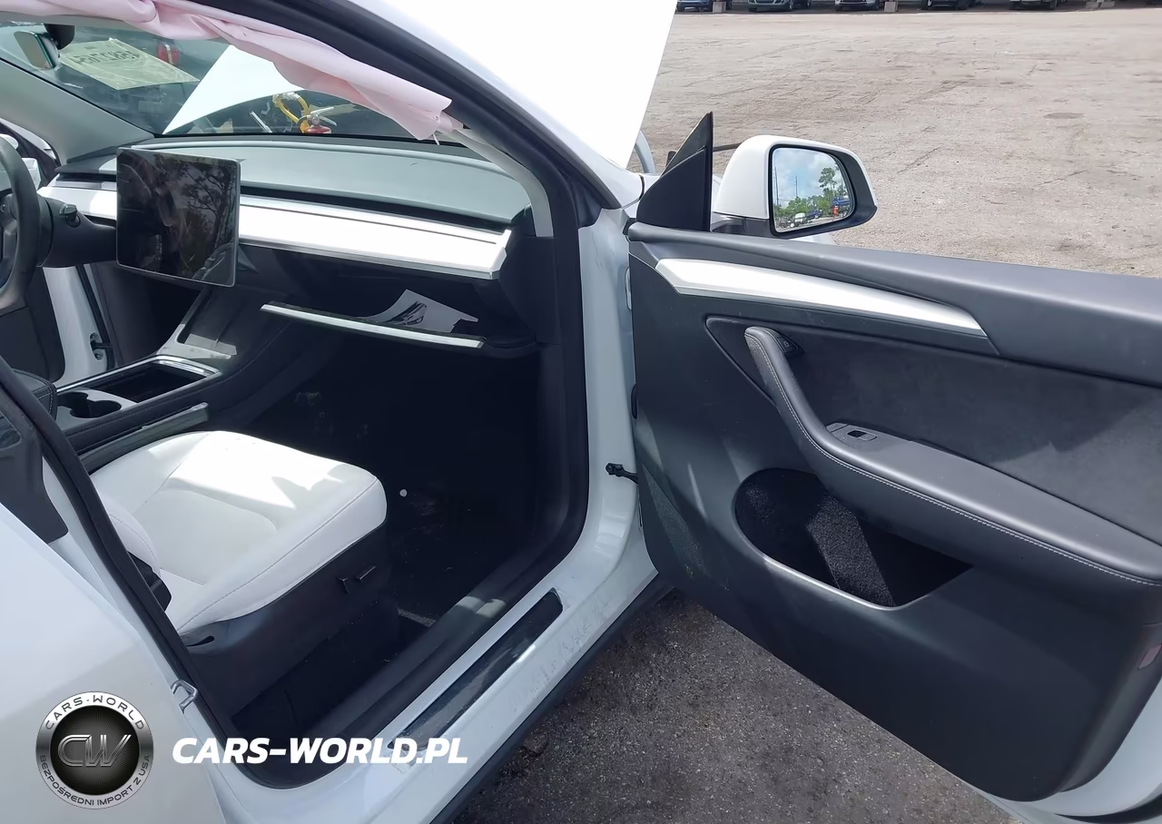 2022 Tesla Model Y Long Range Dual Motor All-Wheel Drive VIN:7SAYGDEE9NF535737 - 5