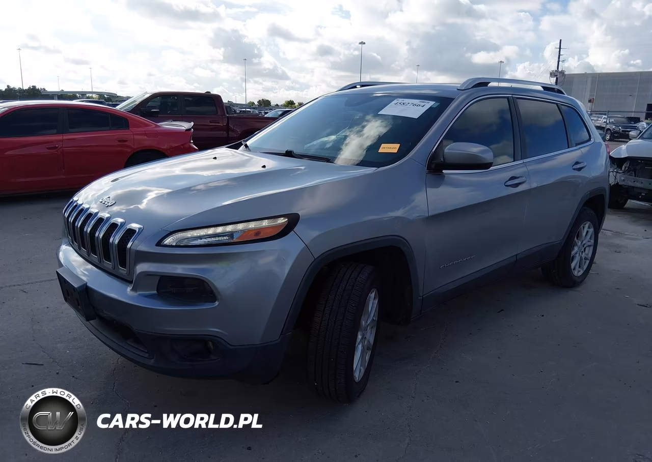 2014 Jeep Cherokee Latitude VIN:1C4PJLCB0EW182698 - 2