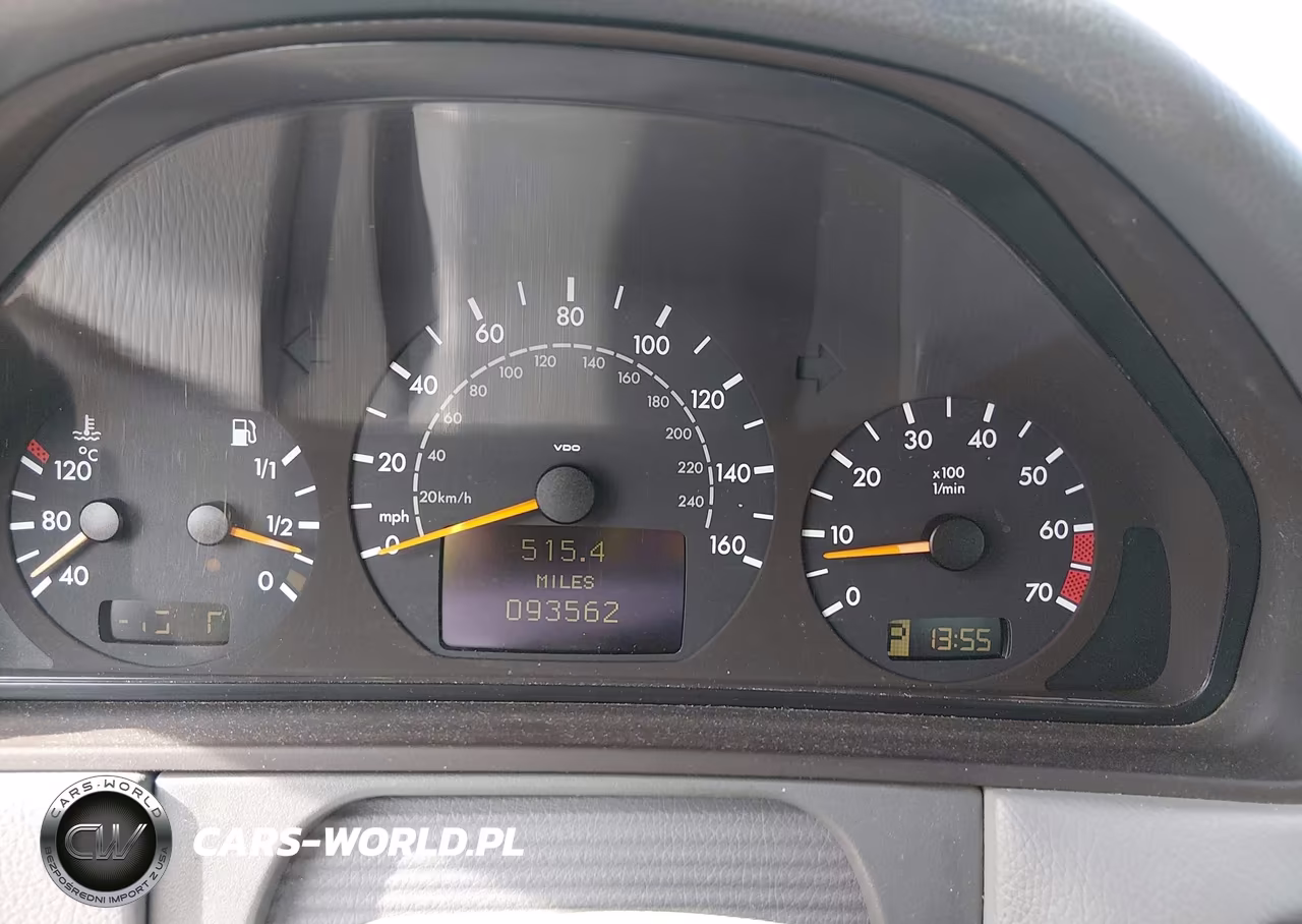2001 Mercedes-Benz E 430 VIN:WDBJF70J31X055926 - 7