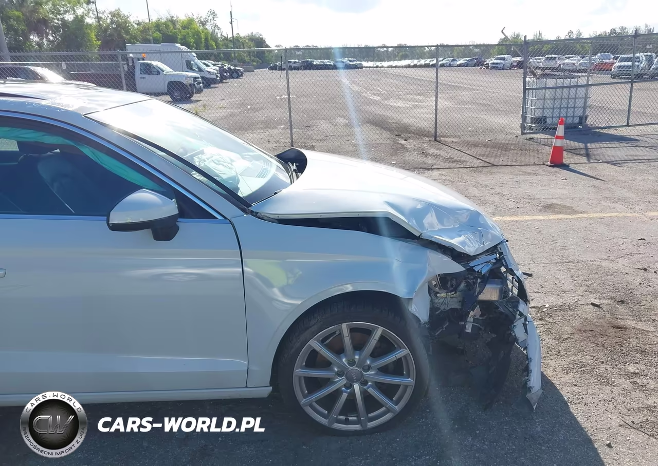 2015 Audi A3 1.8T Premium VIN:WAUACGFF8F1070748 - 11