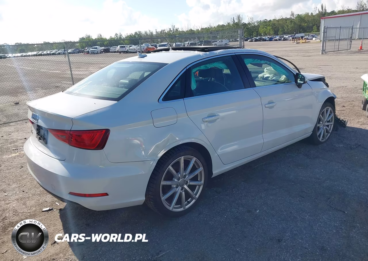 2015 Audi A3 1.8T Premium VIN:WAUACGFF8F1070748 - 4