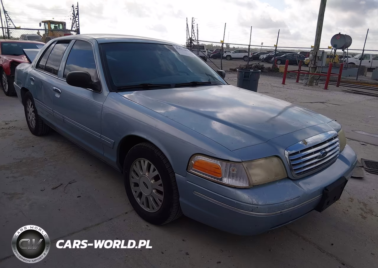 2004 Ford Crown Victoria Lx