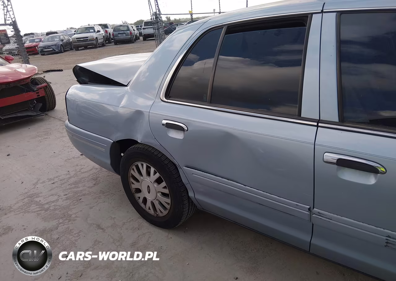 2004 Ford Crown Victoria Lx VIN:2FAFP74W54X125067 - 6