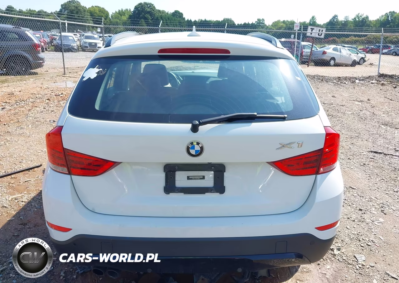 2015 BMW X1 xDrive28I VIN:WBAVL1C55FVY38818 - 16