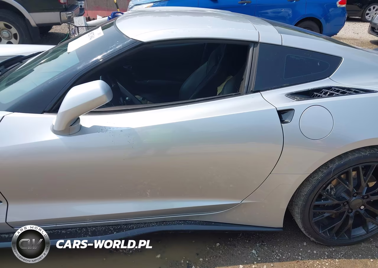 2019 Chevrolet Corvette Stingray VIN:1G1YC2D73K5112464 - 21