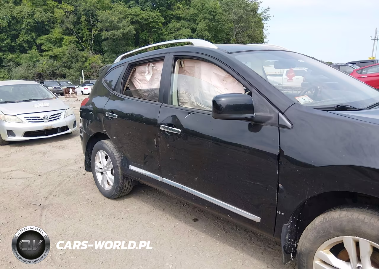 2013 Nissan Rogue Sv VIN:JN8AS5MVXDW659101 - 5