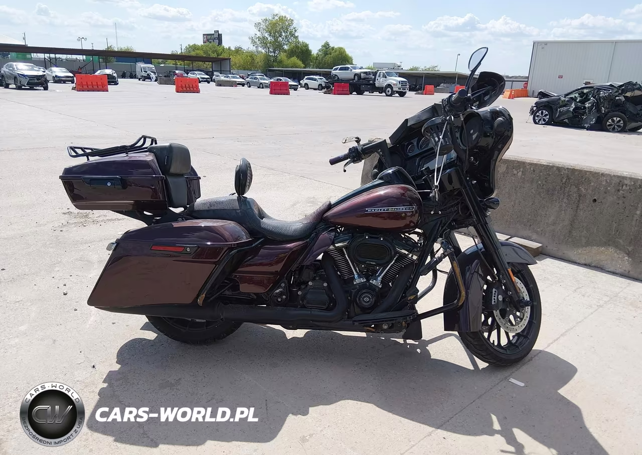 2018 Harley-Davidson Flhxs Street Glide Special VIN:1HD1KRC17JB664016 - 12