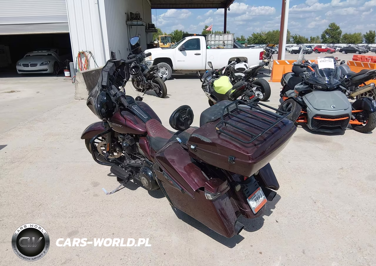 2018 Harley-Davidson Flhxs Street Glide Special VIN:1HD1KRC17JB664016 - 3