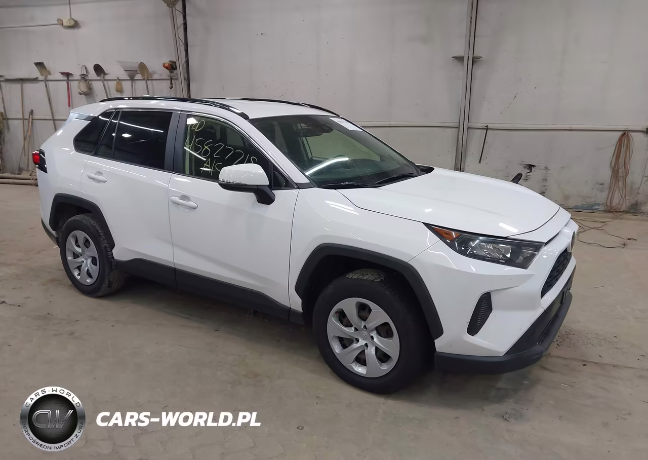 2019 Toyota Rav4 Le – zdjęcie 1 z 18