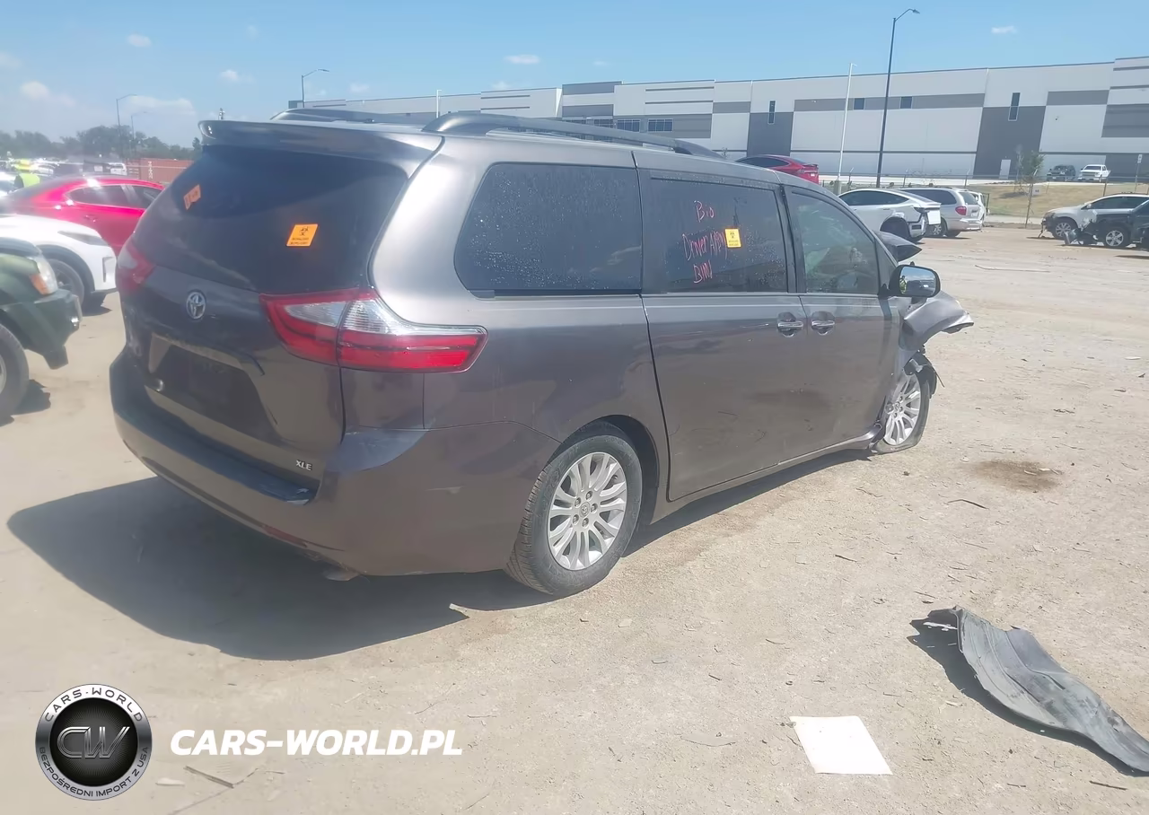 2015 Toyota Sienna Xle 8 Passenger VIN:5TDYK3DC9FS545655 - 4