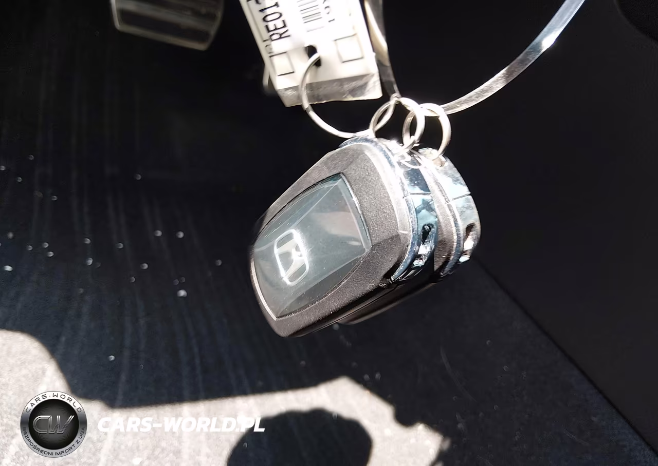 2024 Honda Civic Sport Touring VIN:19XFL1H87RE013740 - 11
