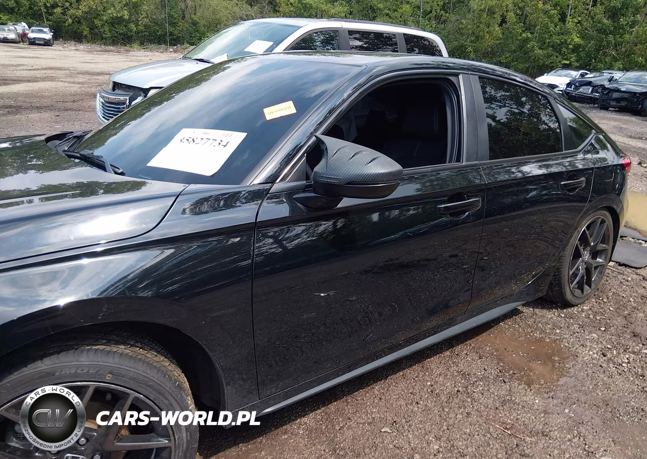 2024 Honda Civic Sport Touring VIN:19XFL1H87RE013740 - 15