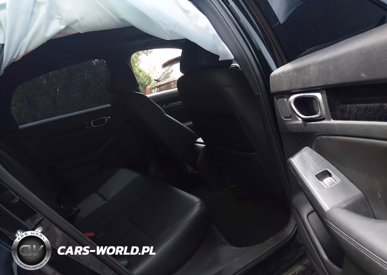 2024 Honda Civic Sport Touring VIN:19XFL1H87RE013740 - 8
