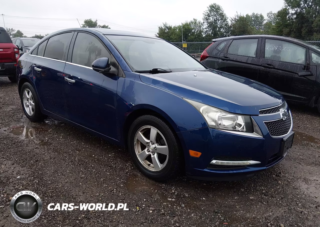 2013 Chevrolet Cruze 1Lt Auto – zdjęcie 1 z 17
