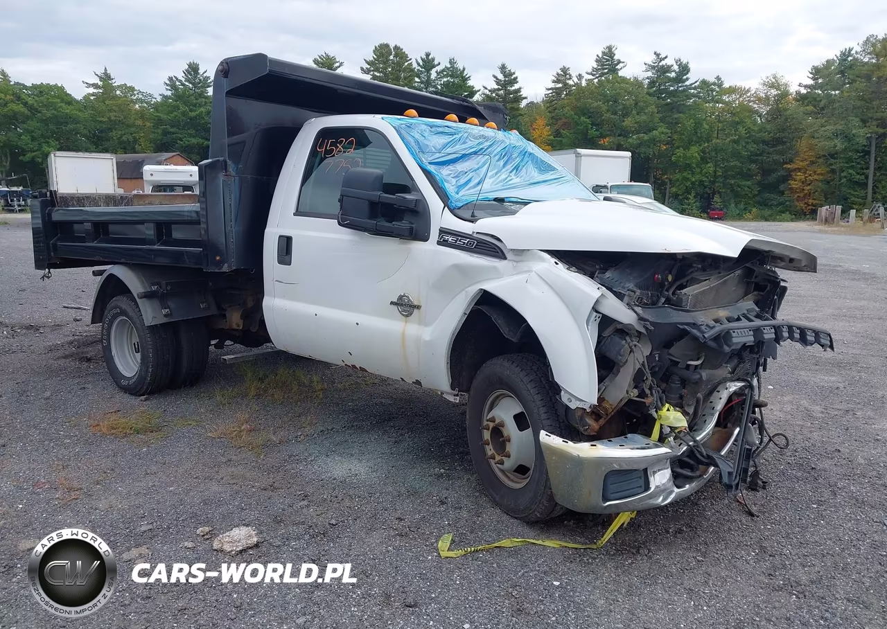 2011 Ford F-350 Chassis Xl – zdjęcie 1 z 23
