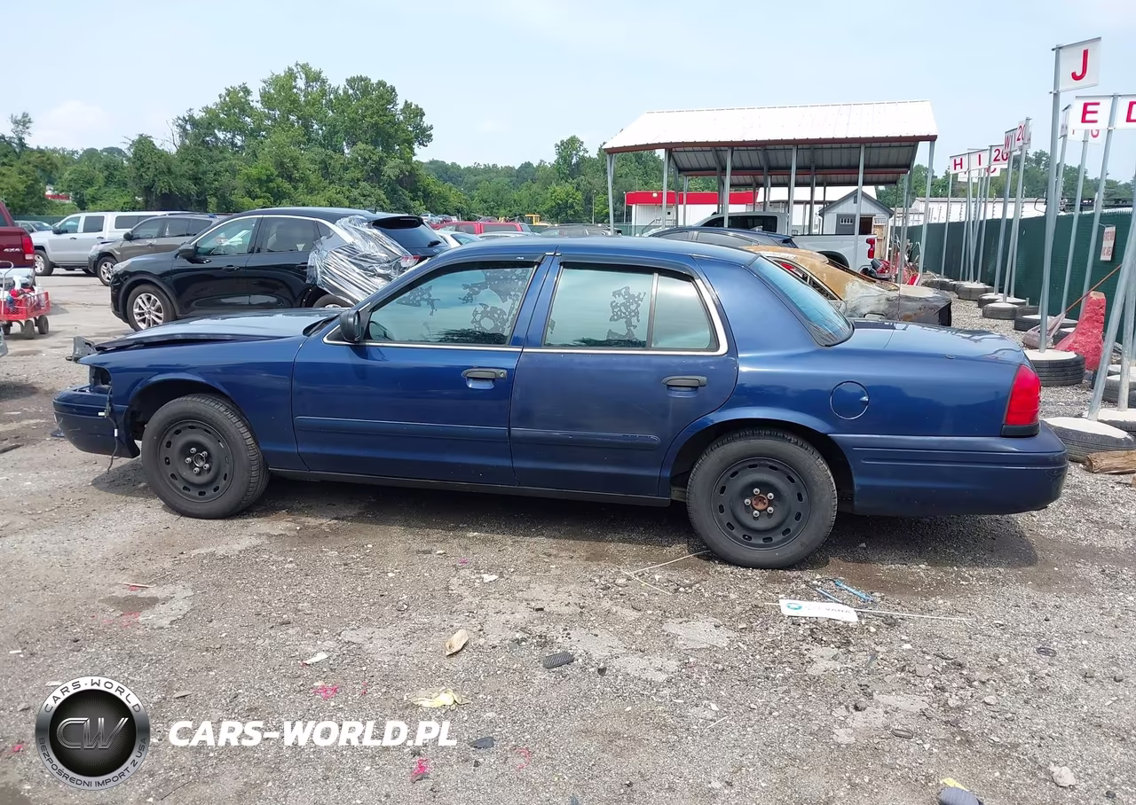 2005 Ford Crown Victoria Police VIN:2FAFP71W95X158577 - 15