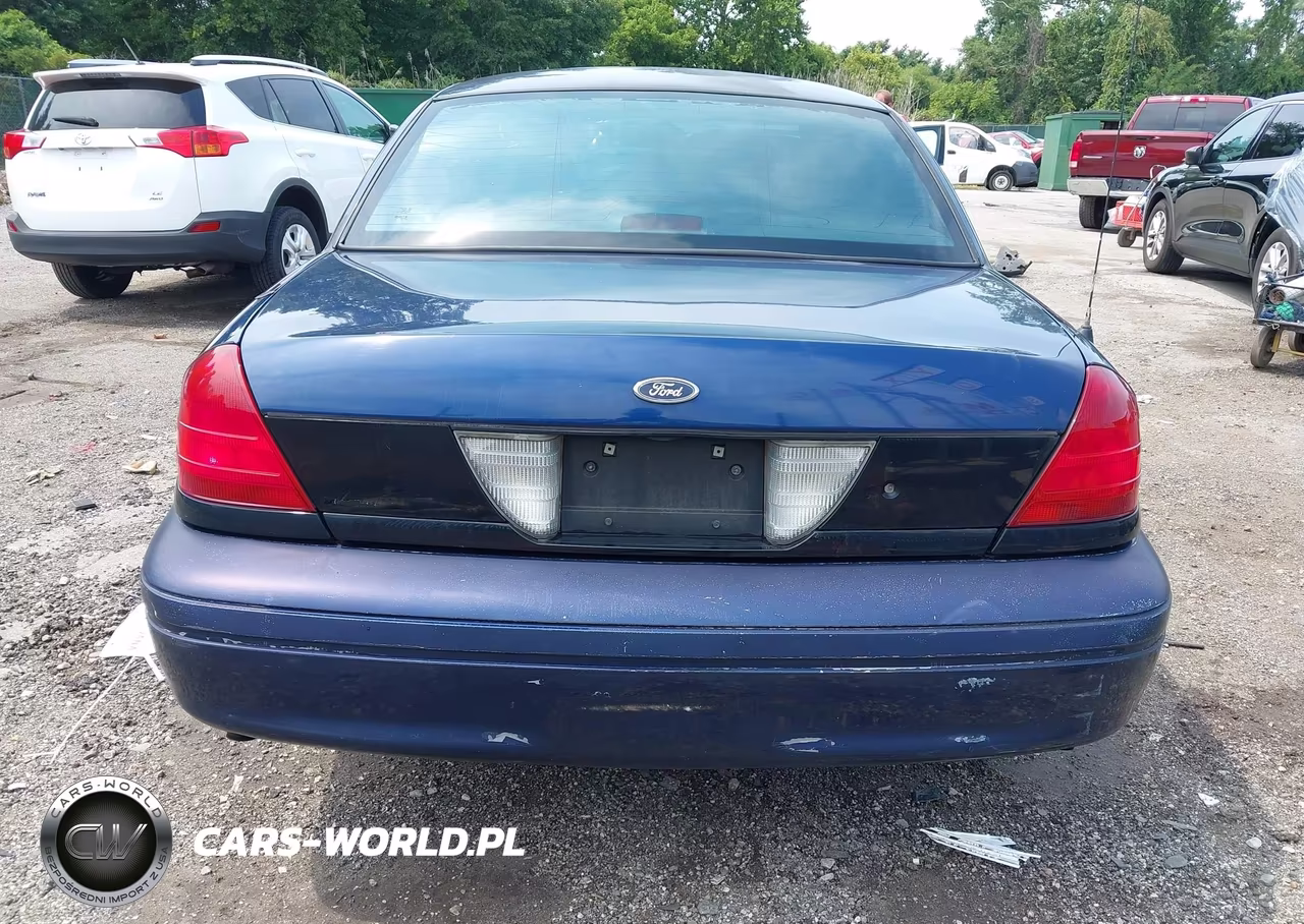 2005 Ford Crown Victoria Police VIN:2FAFP71W95X158577 - 21