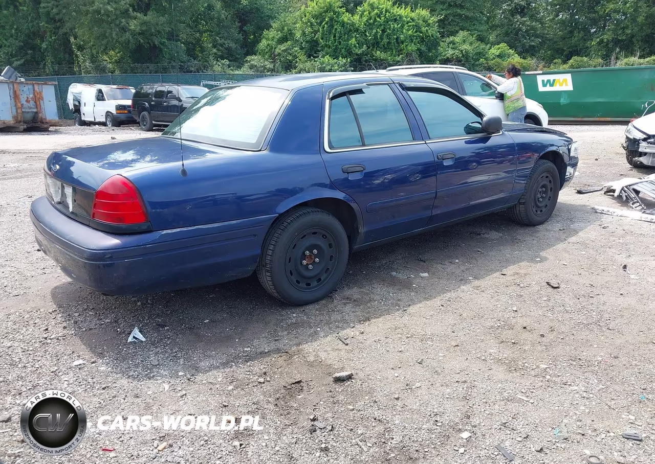2005 Ford Crown Victoria Police VIN:2FAFP71W95X158577 - 4