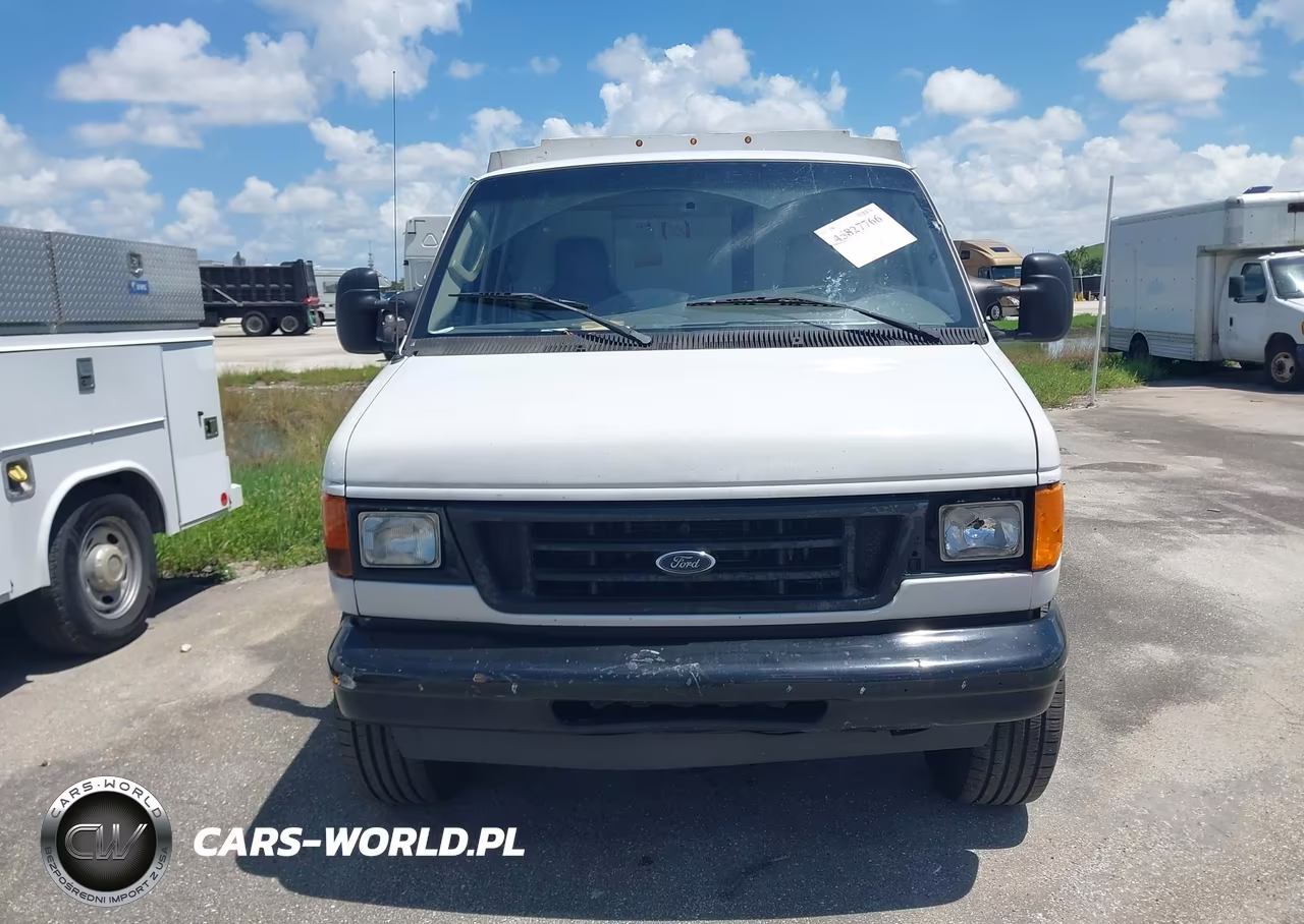 2005 Ford E-350 Cutaway Standard VIN:1FDSE35L25HB19784 - 12