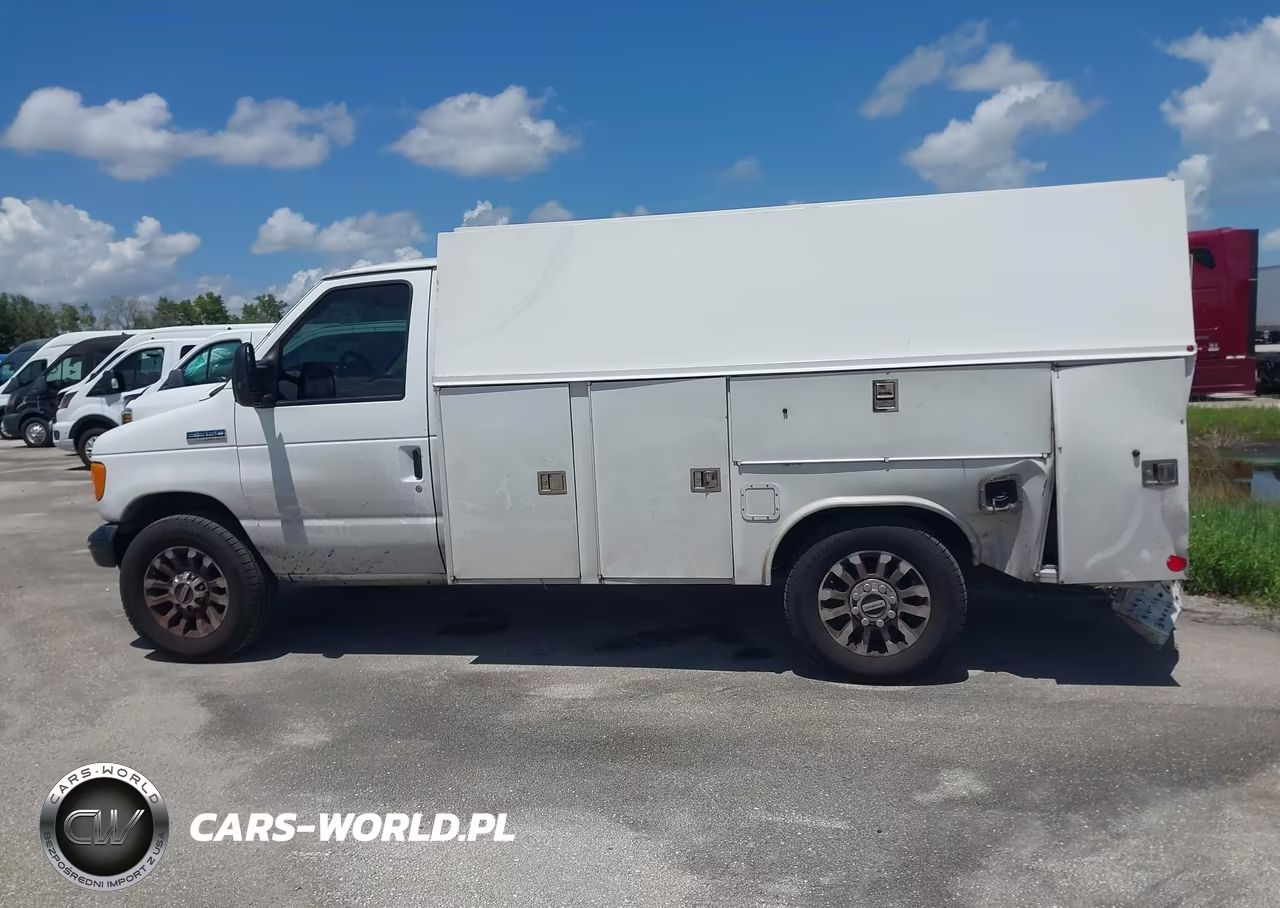 2005 Ford E-350 Cutaway Standard VIN:1FDSE35L25HB19784 - 14