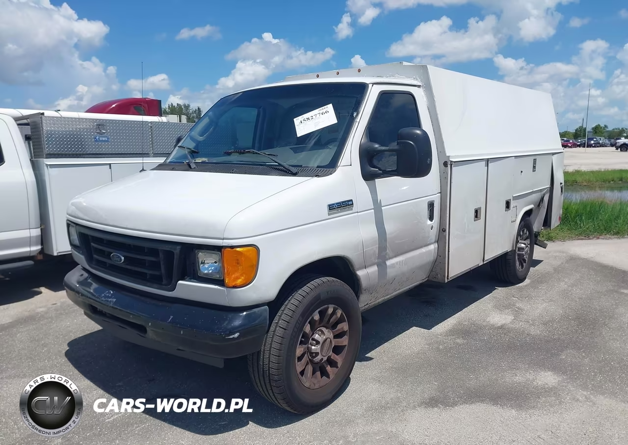 2005 Ford E-350 Cutaway Standard VIN:1FDSE35L25HB19784 - 2
