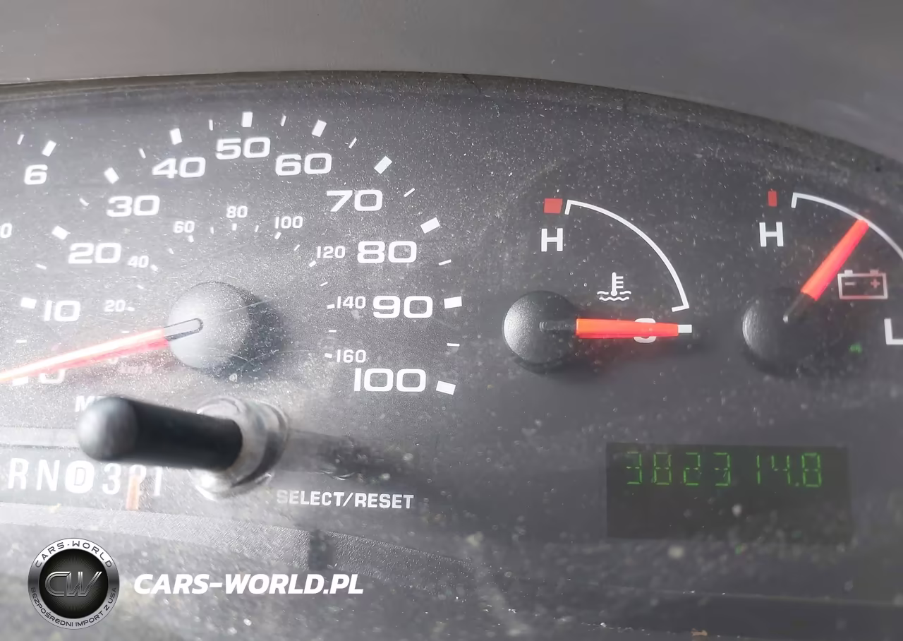 2005 Ford E-350 Cutaway Standard VIN:1FDSE35L25HB19784 - 5