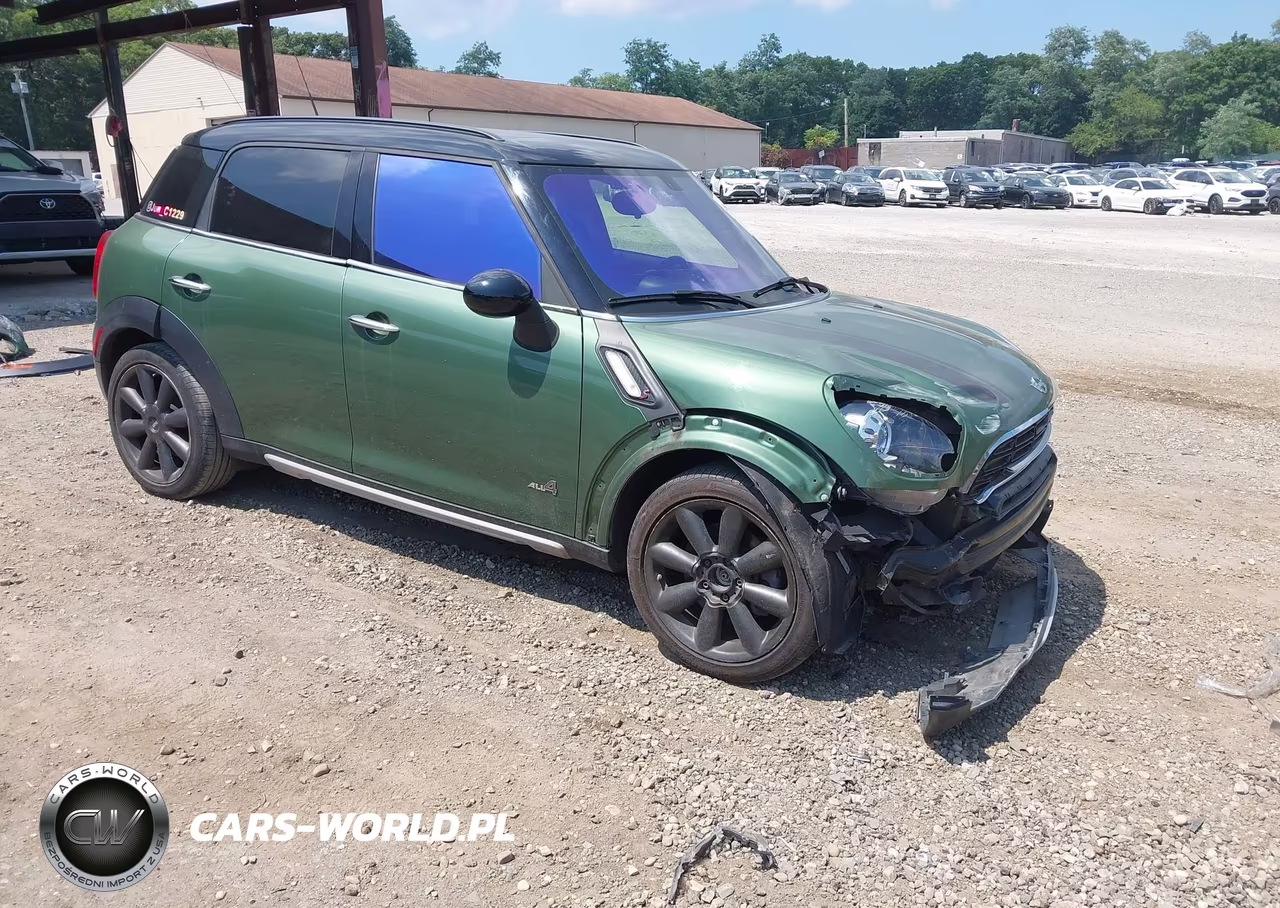 2015 Mini Countryman Cooper S VIN:WMWZC5C55FWT38032 - 1