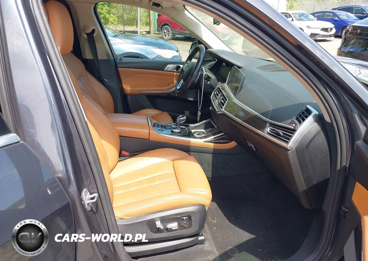 2019 BMW X7 xDrive50I VIN:5UXCX4C5XKLS37263 - 5