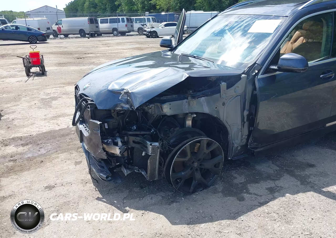 2019 BMW X7 xDrive50I VIN:5UXCX4C5XKLS37263 - 6