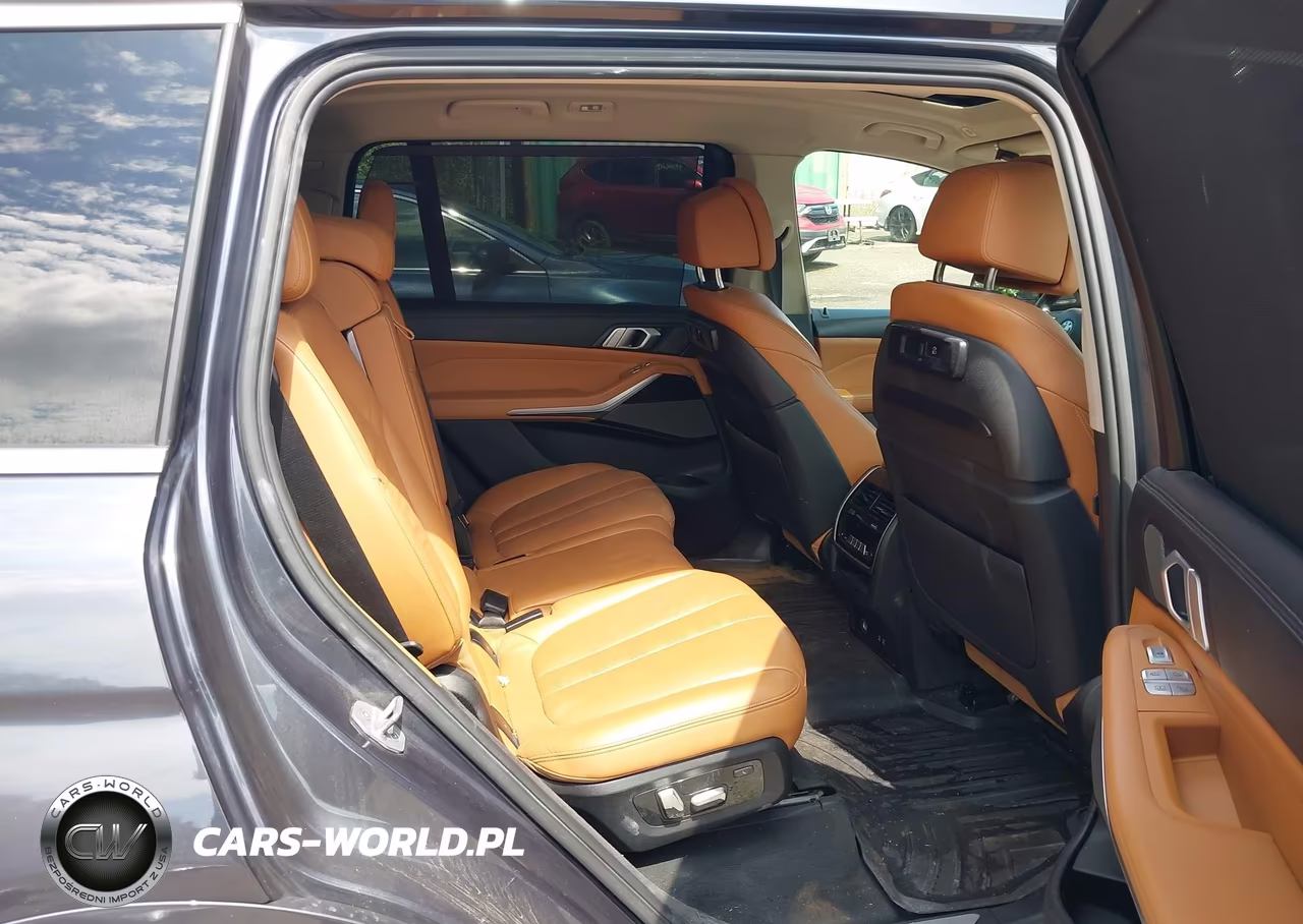 2019 BMW X7 xDrive50I VIN:5UXCX4C5XKLS37263 - 8