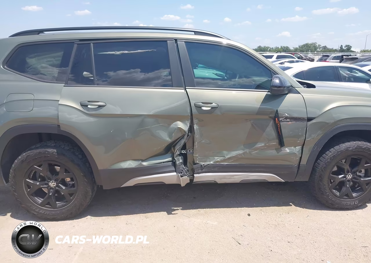 2024 Volkswagen Atlas 2.0T Peak Edition Sel VIN:1V2GR2CA5RC542743 - 6