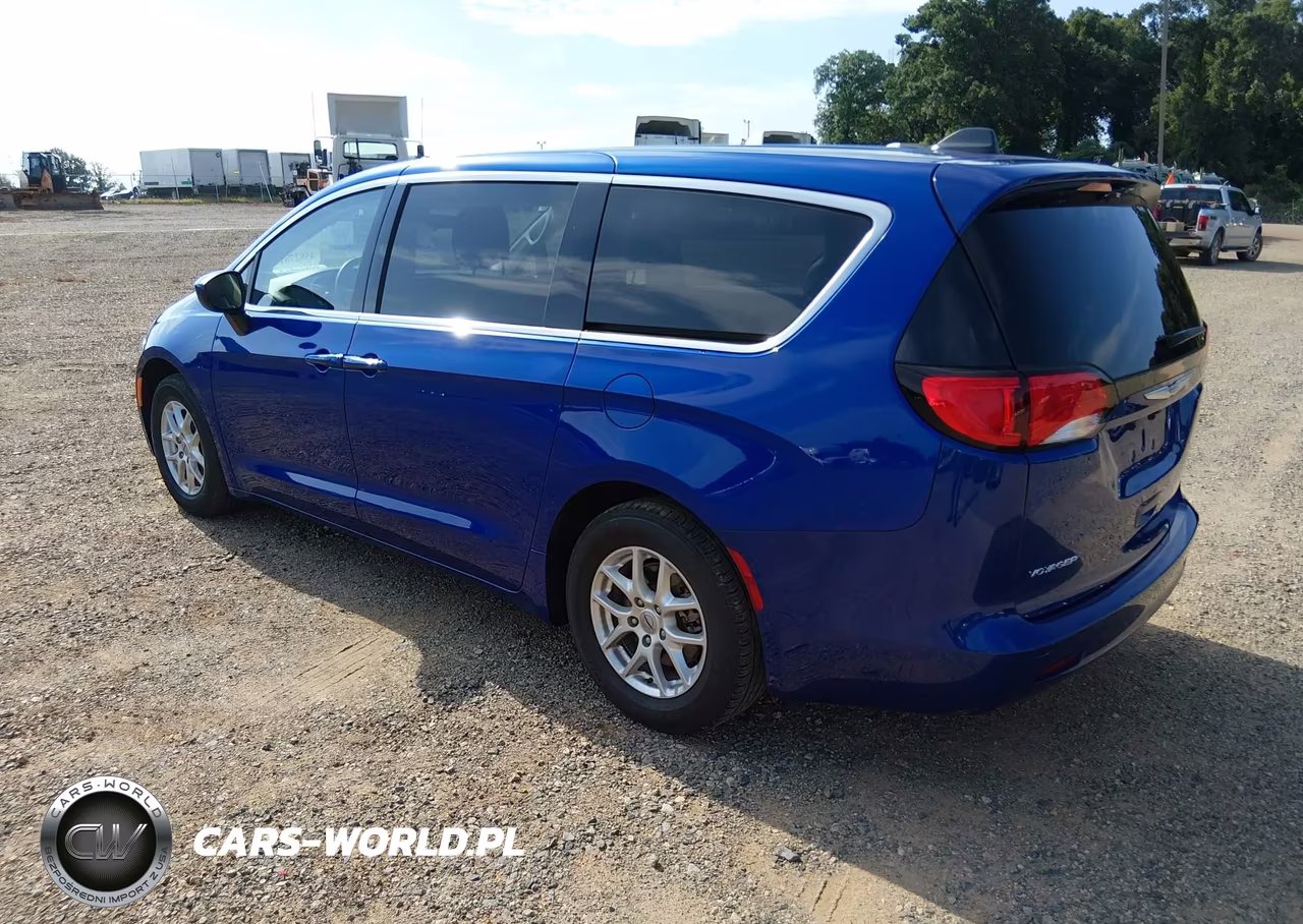2021 Chrysler Voyager Lx VIN:2C4RC1CG1MR577760 - 3