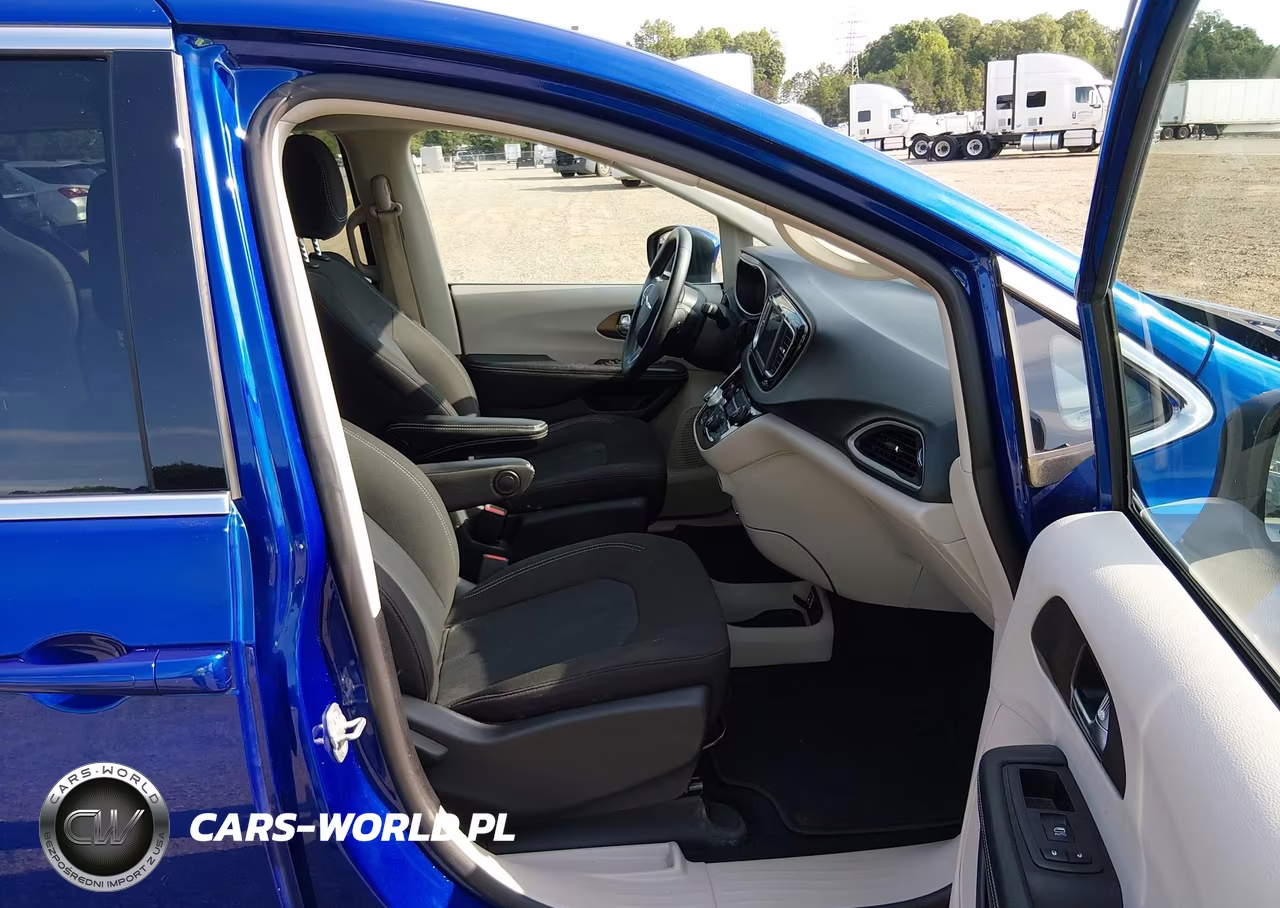 2021 Chrysler Voyager Lx VIN:2C4RC1CG1MR577760 - 5