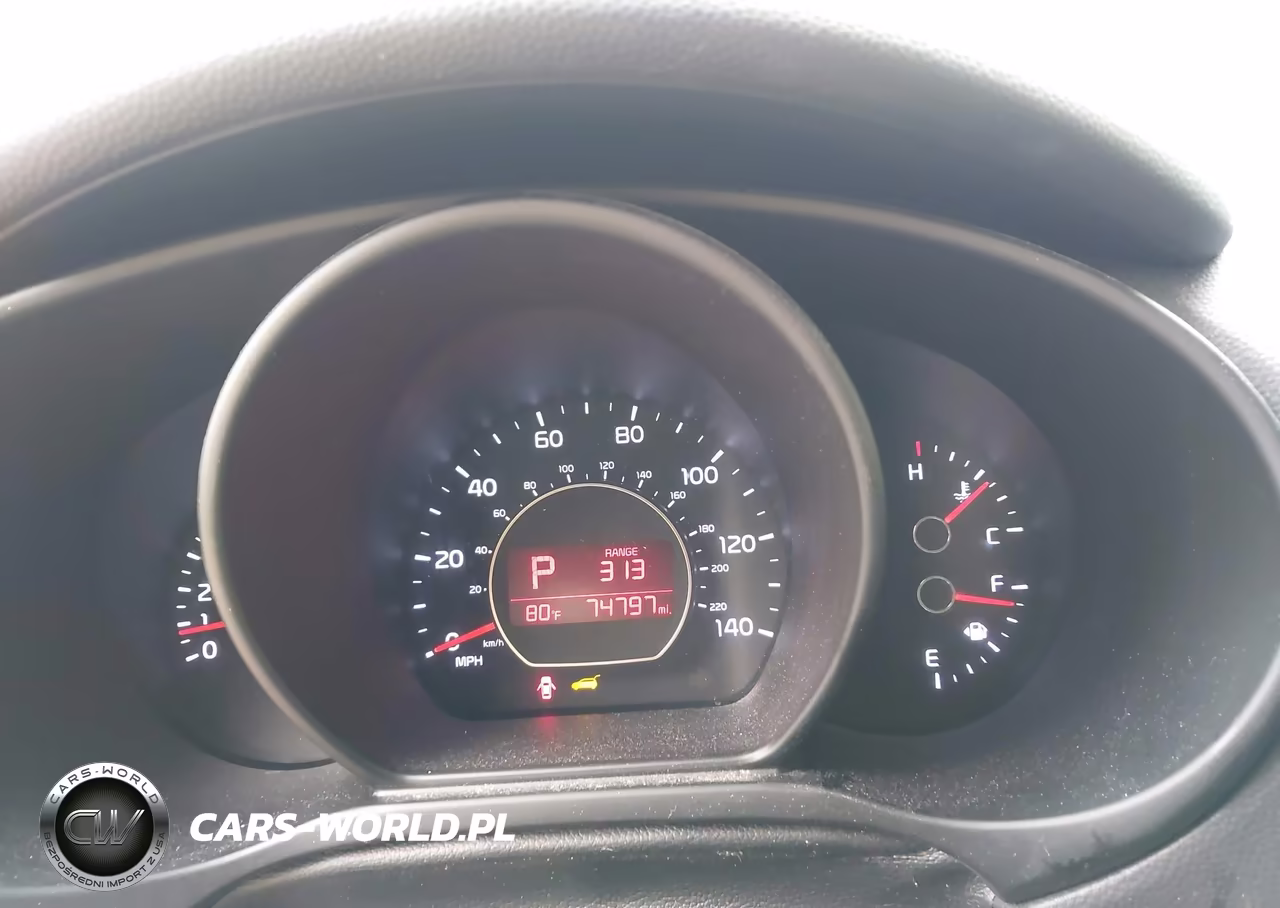 2016 Kia Soul + VIN:KNDJP3A53G7283183 - 7