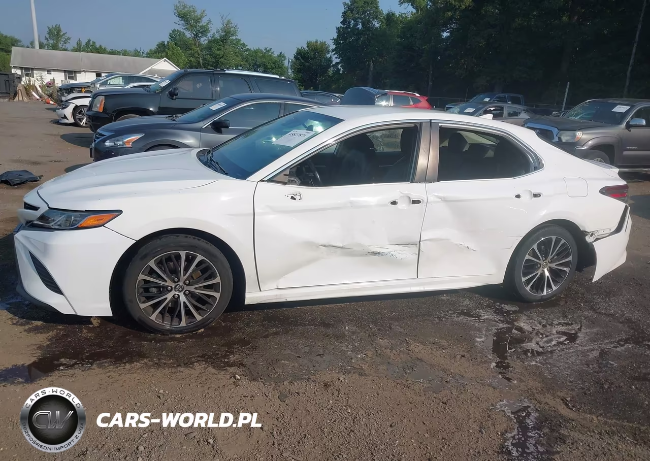 2019 Toyota Camry Se VIN:4T1B11HK2KU742618 - 14