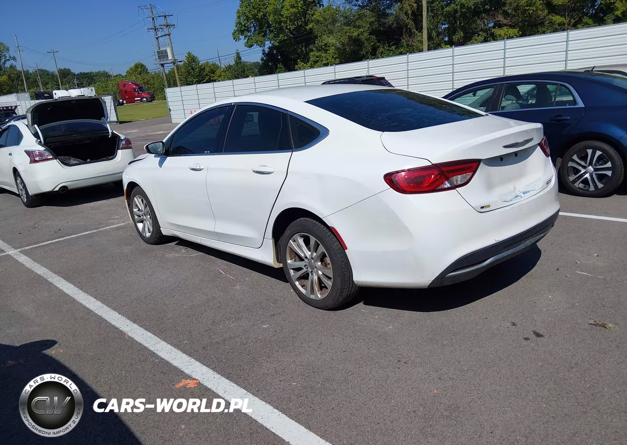 2015 Chrysler 200 Limited VIN:1C3CCCAB6FN579517 - 3