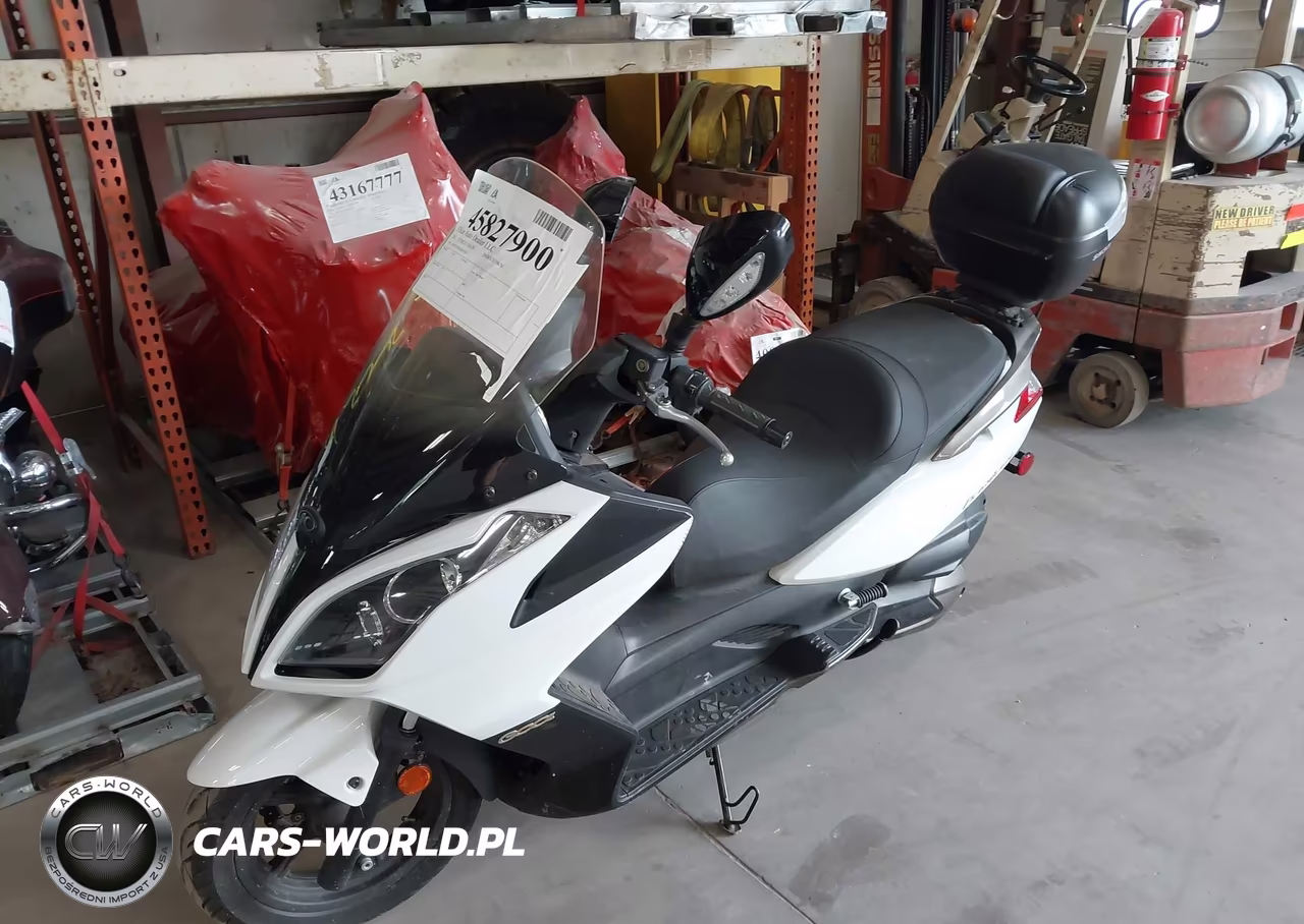2013 Kymco Usa Inc Downtown 300I VIN:RFBV2M282DB420754 - 2