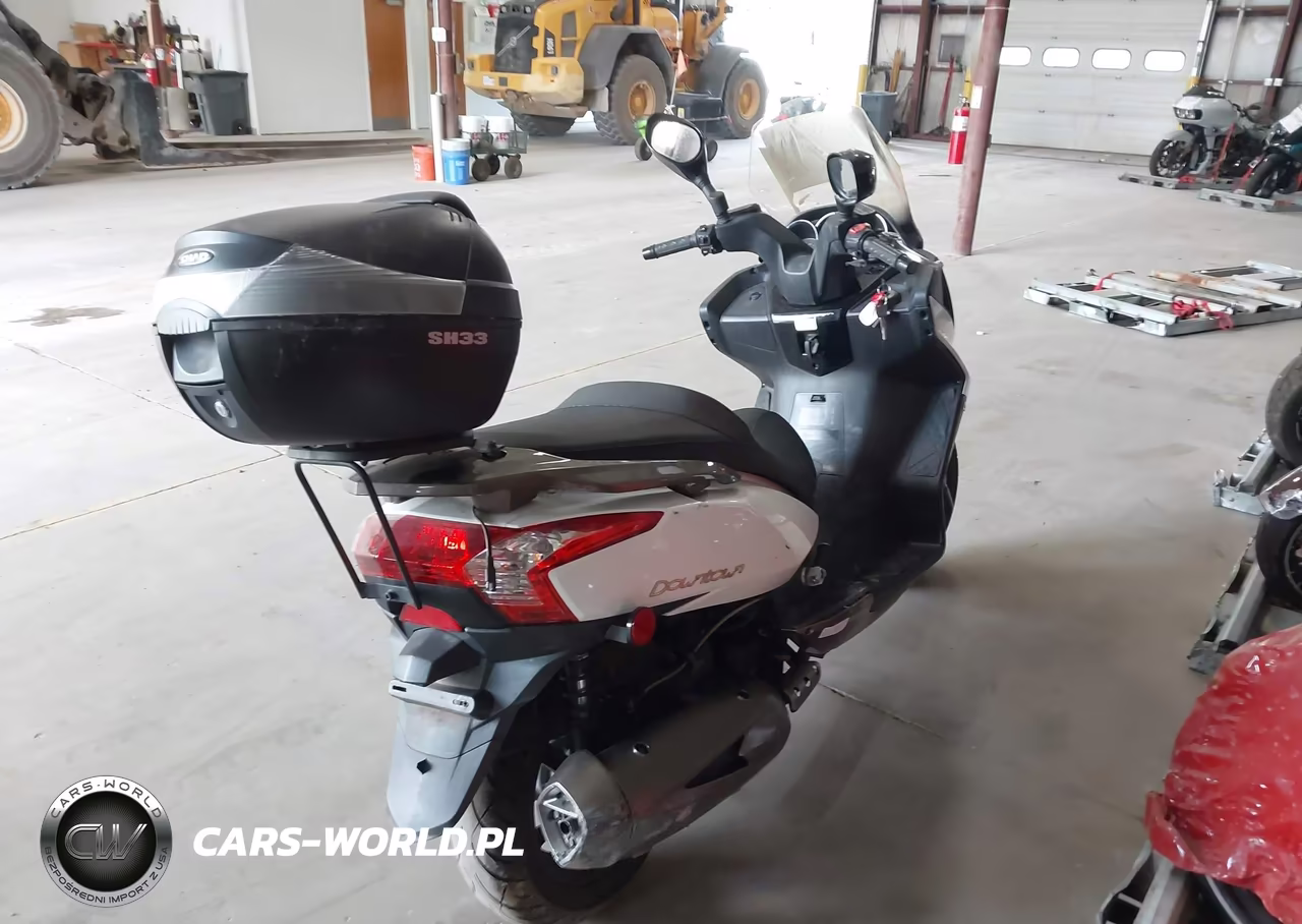 2013 Kymco Usa Inc Downtown 300I VIN:RFBV2M282DB420754 - 4