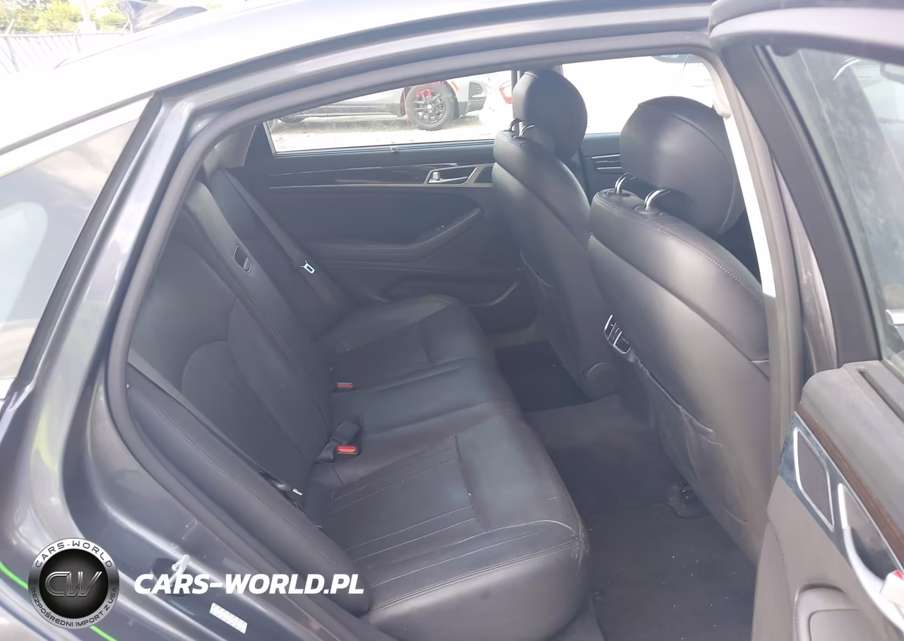 2015 Hyundai Genesis 3.8 VIN:KMHGN4JE0FU093777 - 8