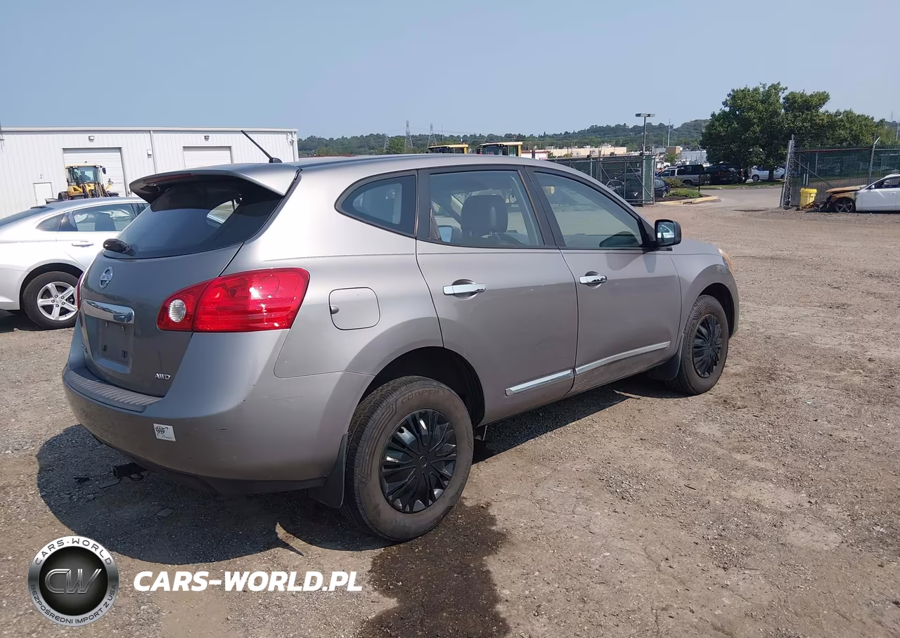 2011 Nissan Rogue S VIN:JN8AS5MV3BW262519 - 4