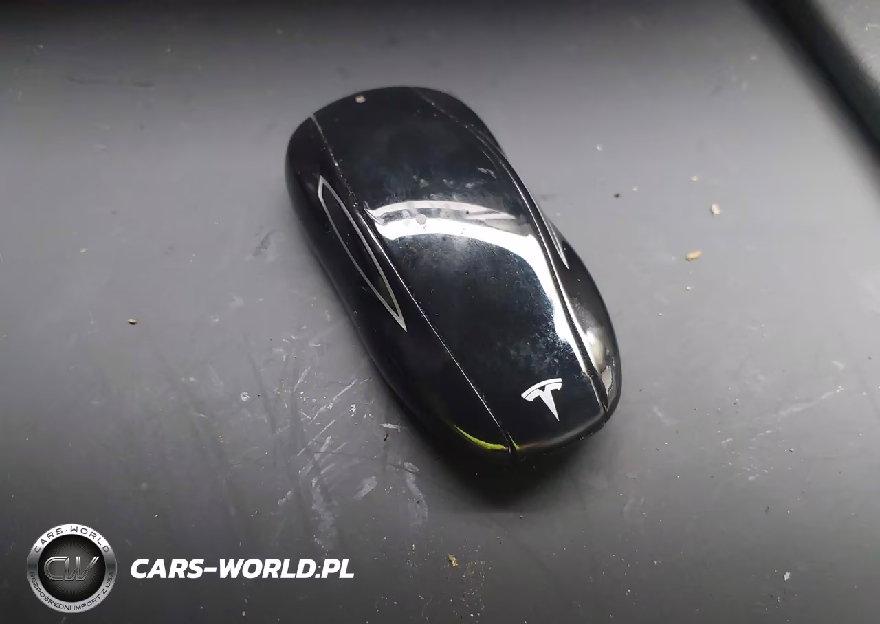 2016 Tesla Model S VIN:5YJSA1E26GF143293 - 11